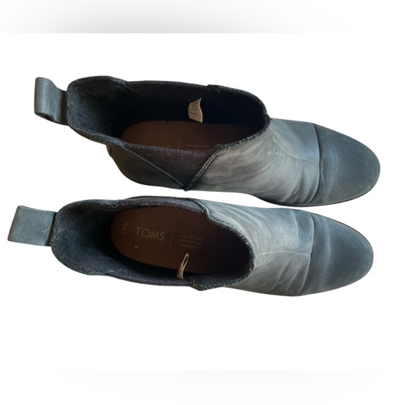 TOMS Esme Black Leather Chelsea Boots, Size 8.5, Classic Fall Bootie, Grunge - Picture 6 of 10